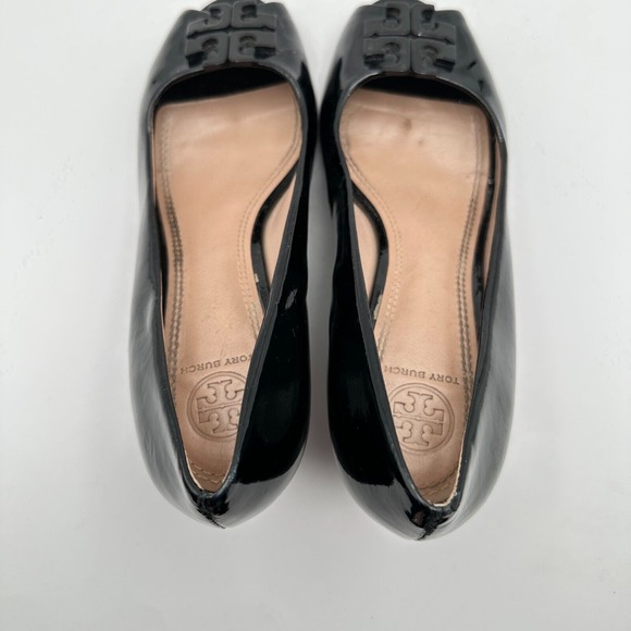 Tory Burch Lowell Wedge Heels Womens 7M Black Patent Leather Peep Toe Luxury CEO - Picture 6 of 10